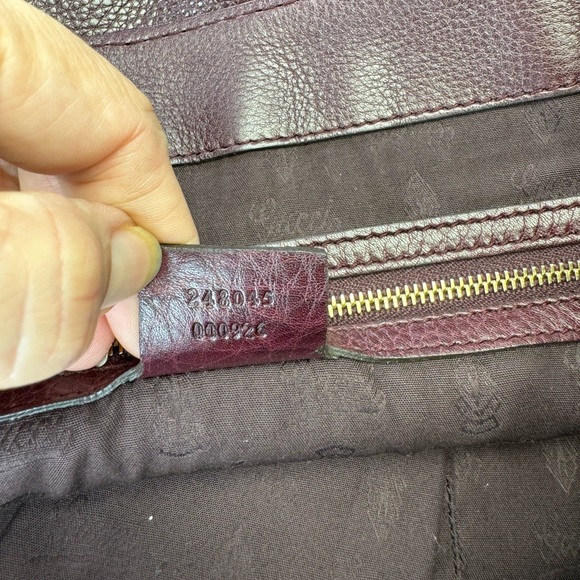 Gucci Rare Suede Flap Burgundy G Logo Bag - Picture 13 of 16